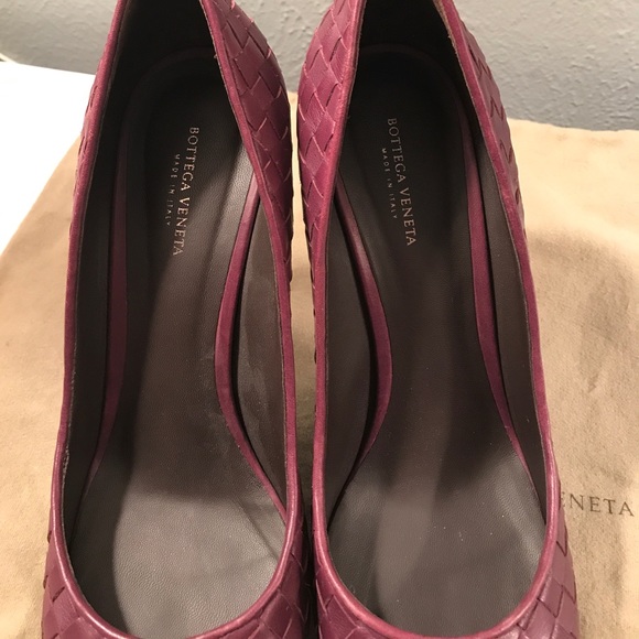 Elegant Bottega Veneta Burgundy Leather Pumps. EUR39 - Picture 8 of 11